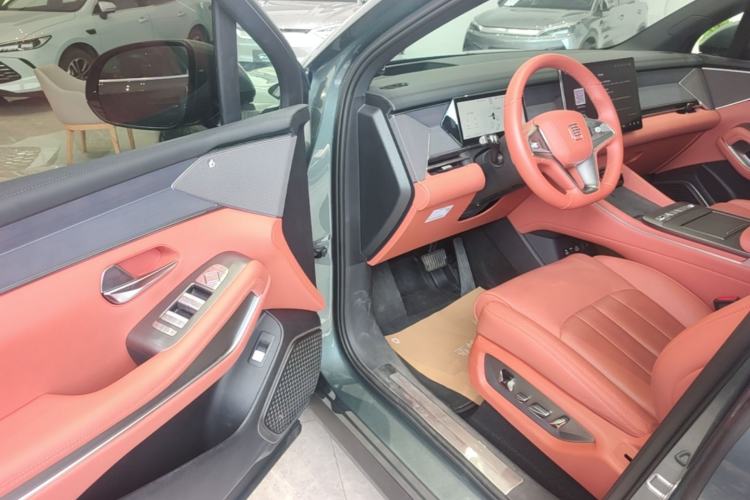 Used BYD Tang L 2025 DM 175KM Drone Player Edition Driver Seat