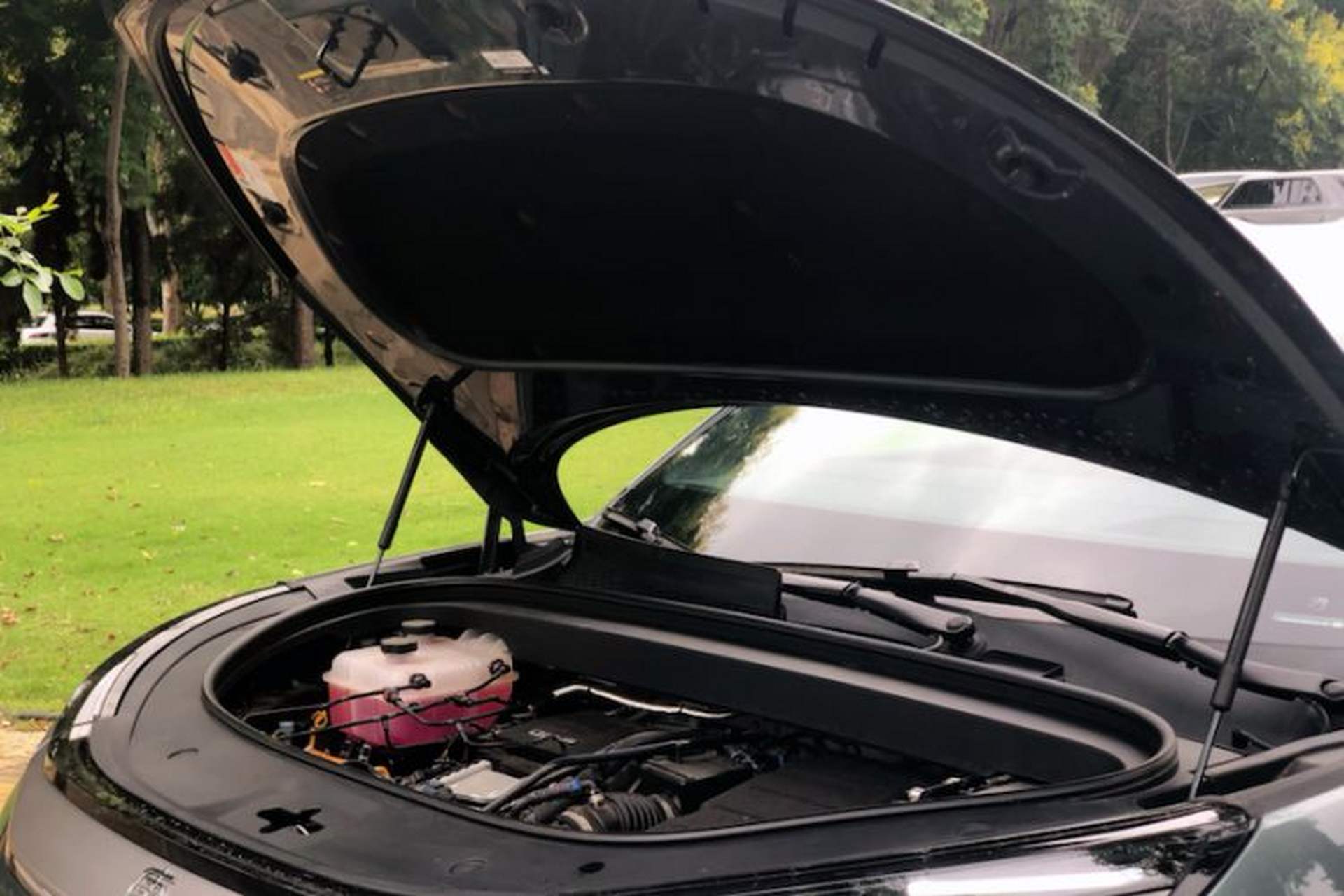 Used BYD Tang L 2025 DM 175KM Drone Player Edition Engine Bay