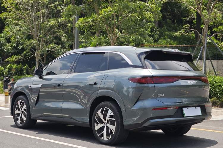 Used BYD Tang L 2025 EV with 670 km Range LiDAR and Premium Features Exterior 3