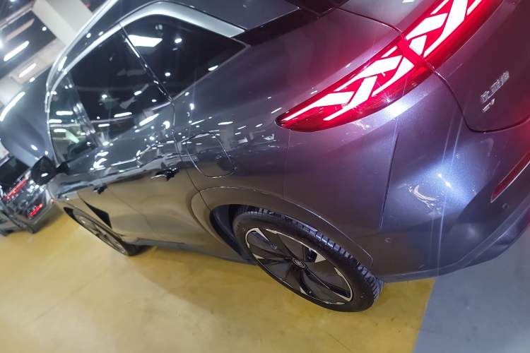 Used BYD Tang L 2025 EV 600KM All-Wheel-Drive LiDAR Flagship Model Exterior 3