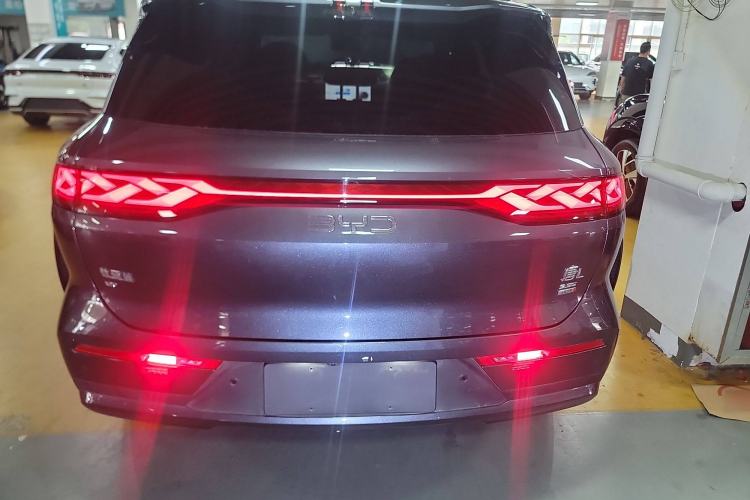 Used BYD Tang L 2025 EV 600KM All-Wheel-Drive LiDAR Flagship Model Exterior 4