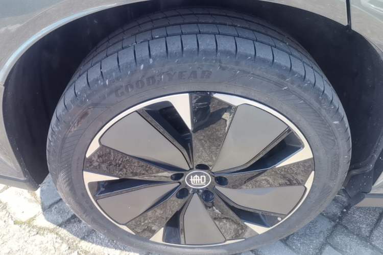 Used BYD Tang L 2025 DM 175KM Drone Player Edition Exterior 5