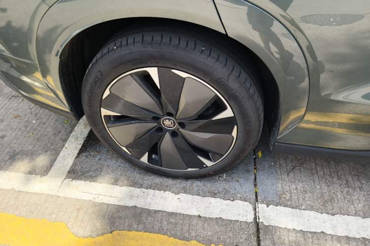 Used BYD Tang L 2025 DM 175KM Drone Player Edition Exterior 5