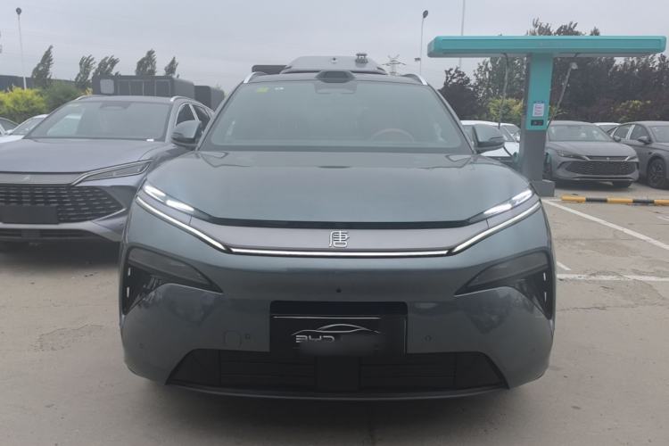 Used BYD Tang L 2025 DM 175KM Drone Player Edition Front