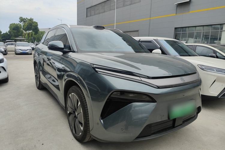 Used BYD Tang L 2025 EV 600KM All-Wheel-Drive LiDAR Flagship Model Front Right 45 Deg
