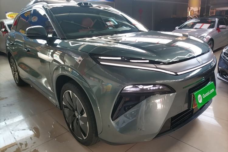 Used BYD Tang L 2025 DM 175KM Drone Player Edition Front Right 45 Deg