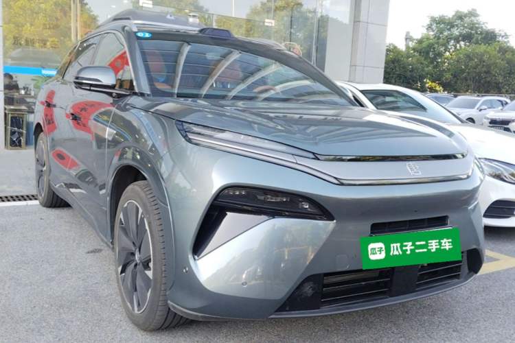 Used BYD Tang L 2025 DM 175KM Drone Player Edition Front Right 45 Deg