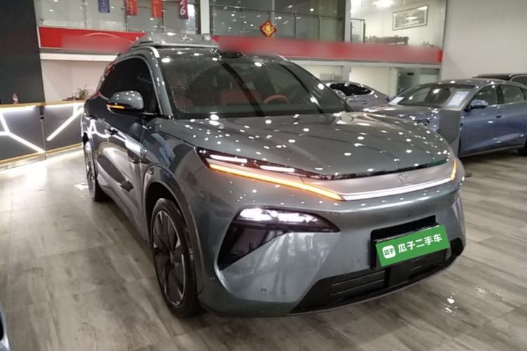 Used BYD Tang L 2025 DM 175KM Drone Player Edition Front Right 45 Deg