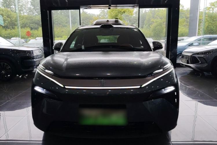 Used BYD Tang L 2025 DM 175KM Drone Player Edition Front