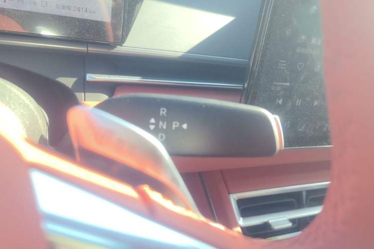 Used BYD Tang L 2025 DM 175KM Drone Player Edition Gear Lever