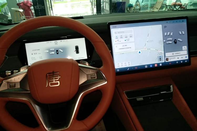 Used BYD Tang L 2025 DM 175KM Drone Player Edition Gear Lever