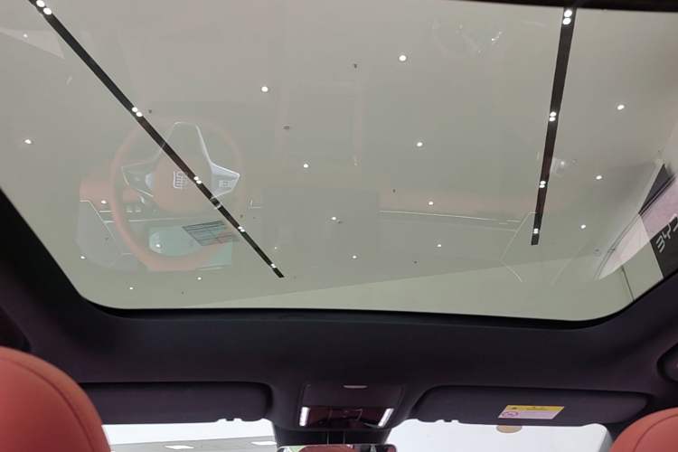 Used BYD Tang L 2025 DM 175KM Drone Player Edition Headliner