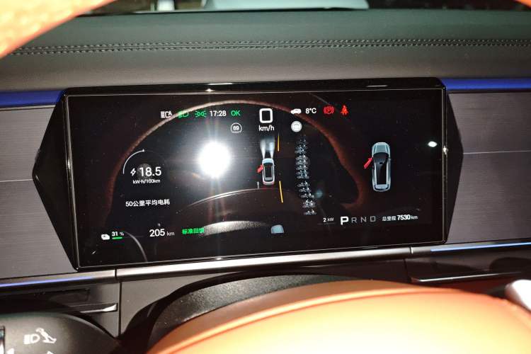 Used BYD Tang L 2025 EV 670KM LiDAR Flagship Version Instrument Cluster