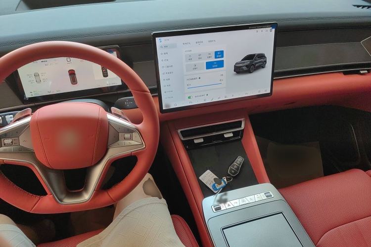 Used BYD Tang L 2025 DM 175KM Drone Player Edition Interior 2