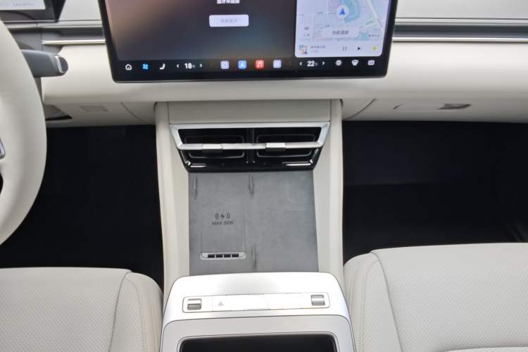 Used BYD Tang L 2025 EV with 670 km Range LiDAR and Premium Features Interior 3