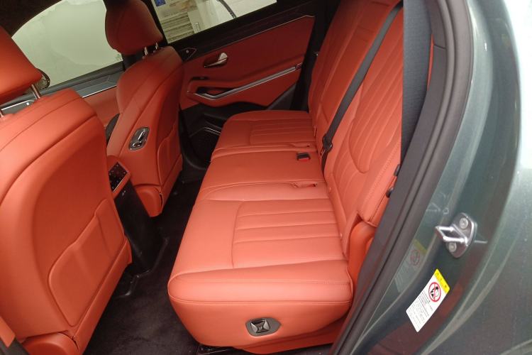 Used BYD Tang L 2025 EV 600KM All-Wheel-Drive LiDAR Flagship Model Interior 4