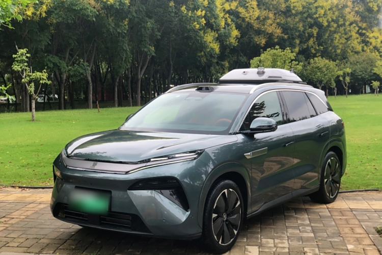 Used BYD Tang L 2025 DM 175KM Drone Player Edition Interior 8