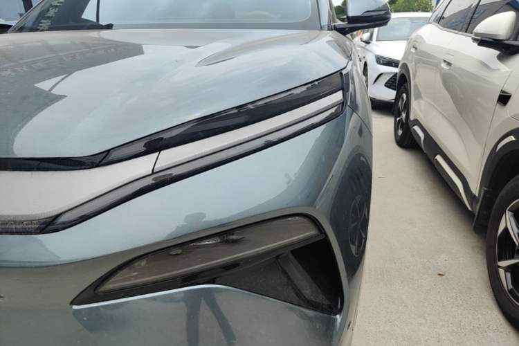Used BYD Tang L 2025 EV 600KM All-Wheel-Drive LiDAR Flagship Model Left Front Headlight