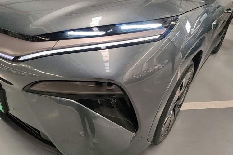 Used BYD Tang L 2025 DM 175KM Drone Player Edition Left Front Headlight