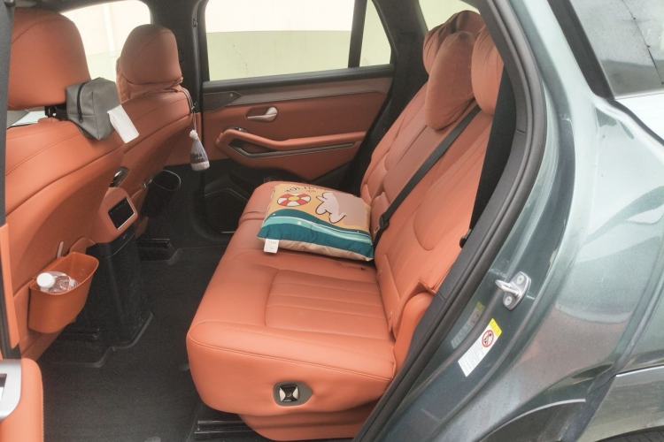 Used BYD Tang L 2025 DM 200KM Four-Wheel Drive LiDAR Flagship Model Left Rear Seat