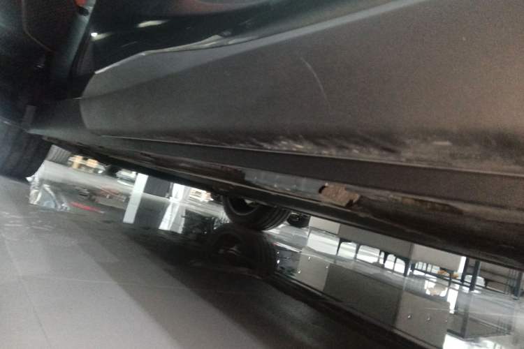 Used BYD Tang L 2025 DM 175KM Drone Player Edition Left Side Sill