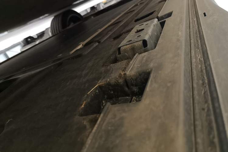Used BYD Tang L 2025 DM 175KM Drone Player Edition Left Side Sill