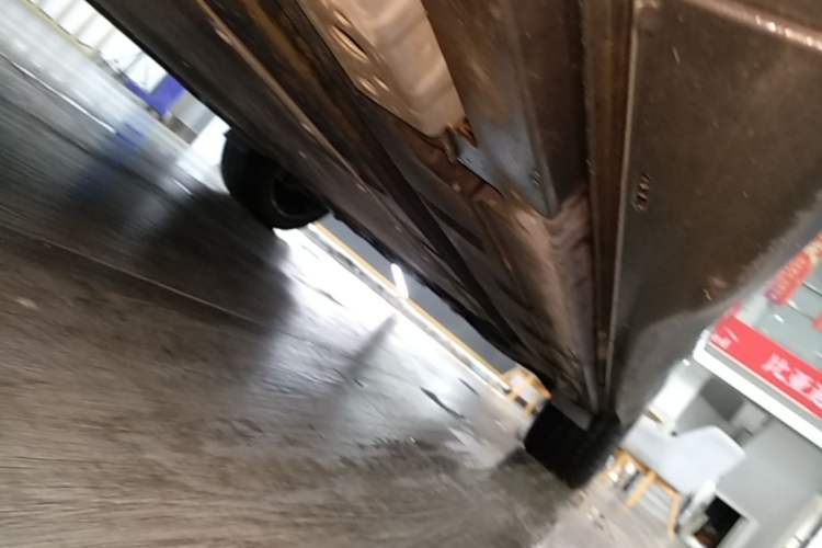 Used BYD Tang L 2025 DM 175KM Drone Player Edition Left Side Sill