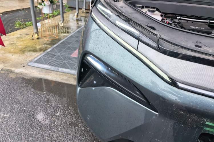 Used BYD Tang L 2025 DM 175KM Drone Player Edition Right Front Headlight