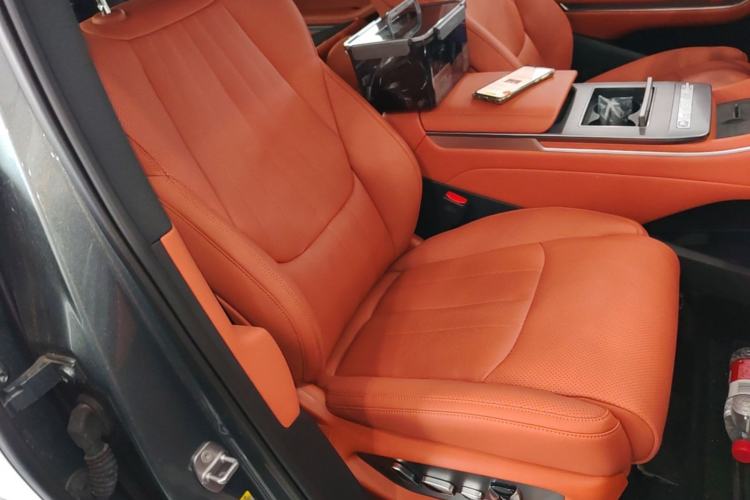 Used BYD Tang L 2025 DM 175KM Drone Player Edition Right Front Seat