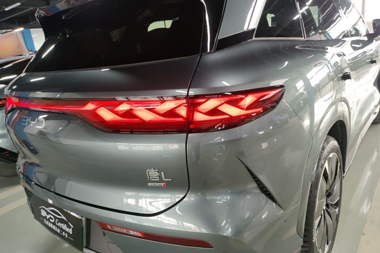 Used BYD Tang L 2025 DM 175KM Drone Player Edition Right Rear Taillight