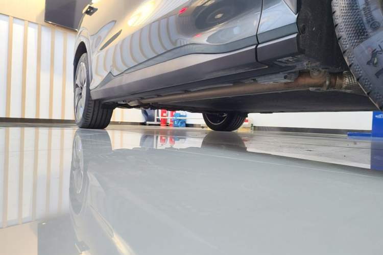 Used BYD Tang L 2025 DM 175KM Drone Player Edition Right Side Sill