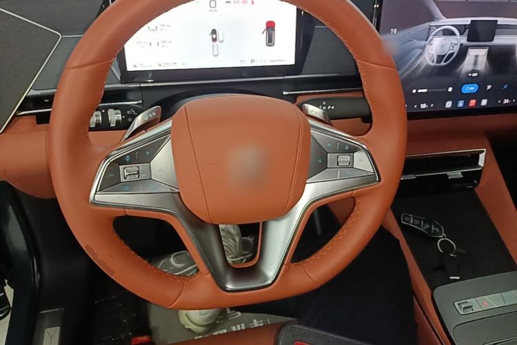 Used BYD Tang L 2025 DM 175KM Drone Player Edition Steering Wheel