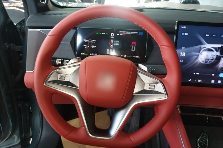 Used BYD Tang L 2025 DM 175KM Drone Player Edition Steering Wheel