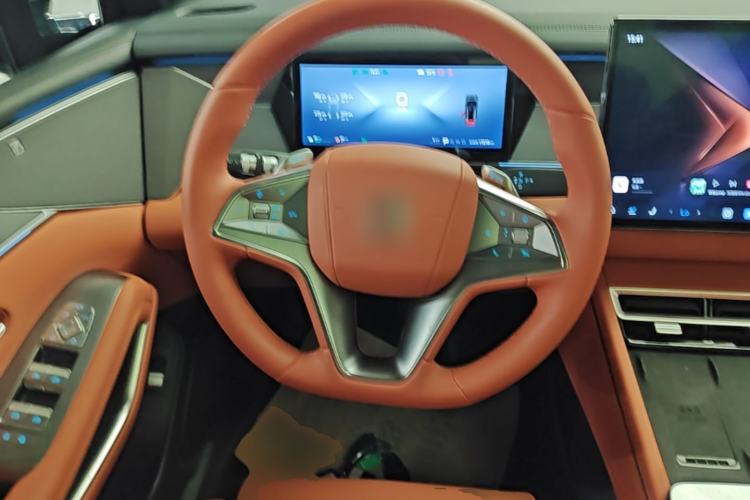 Used BYD Tang L 2025 DM 175KM Drone Player Edition Steering Wheel