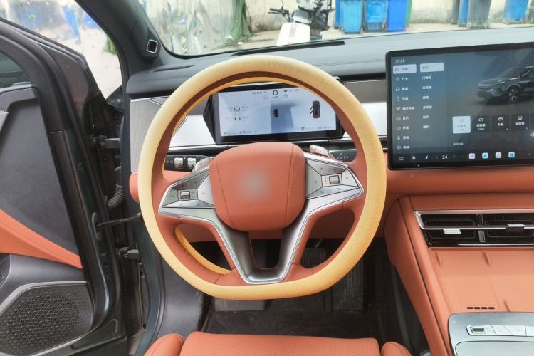 Used BYD Tang L 2025 DM 200KM Four-Wheel Drive LiDAR Flagship Model Steering Wheel