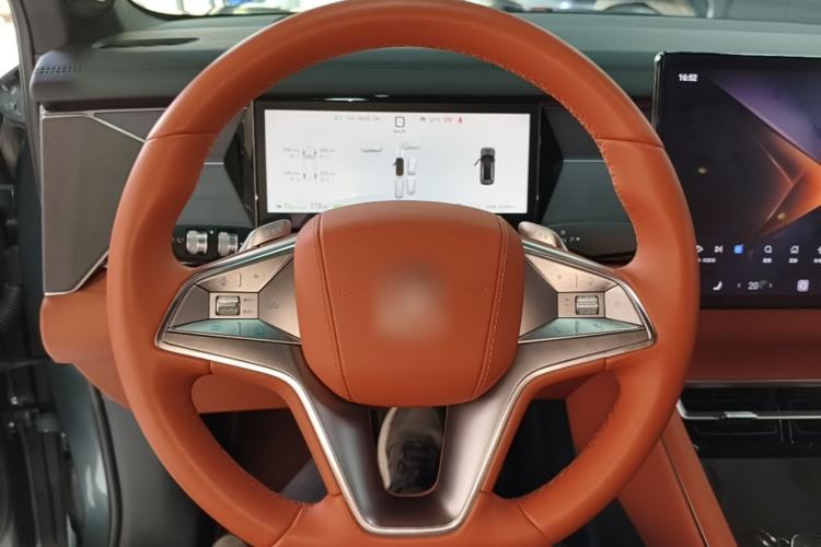 Used BYD Tang L 2025 EV 600KM All-Wheel-Drive LiDAR Flagship Model Steering Wheel