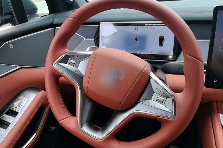Used BYD Tang L 2025 DM 175KM Drone Player Edition Steering Wheel