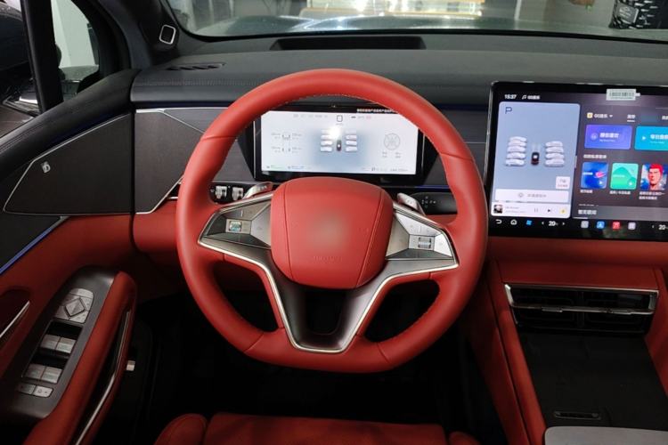 Used BYD Tang L 2025 DM 175KM Drone Player Edition Steering Wheel