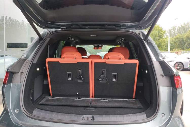 Used BYD Tang L 2025 DM 175KM Drone Player Edition Trunk