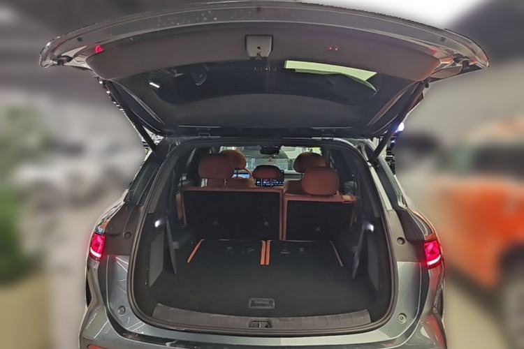Used BYD Tang L 2025 DM 175KM Drone Player Edition Trunk