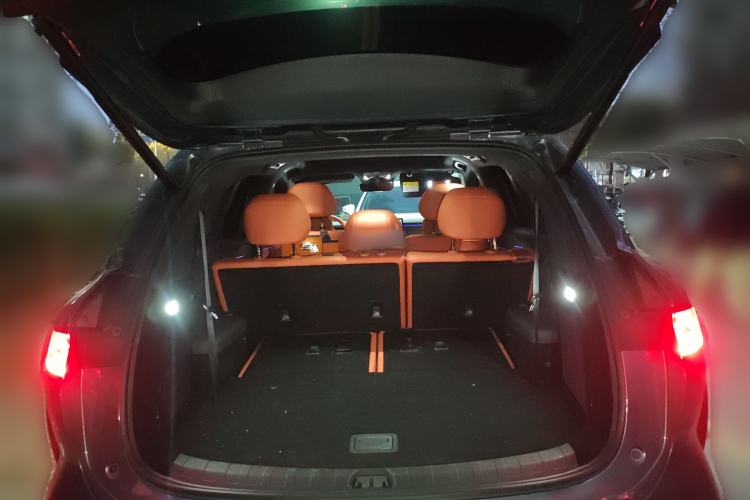 Used BYD Tang L 2025 EV 670KM LiDAR Flagship Version Trunk