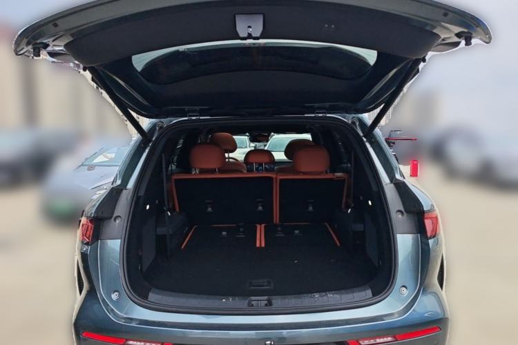 Used BYD Tang L 2025 DM 175KM Drone Player Edition Trunk
