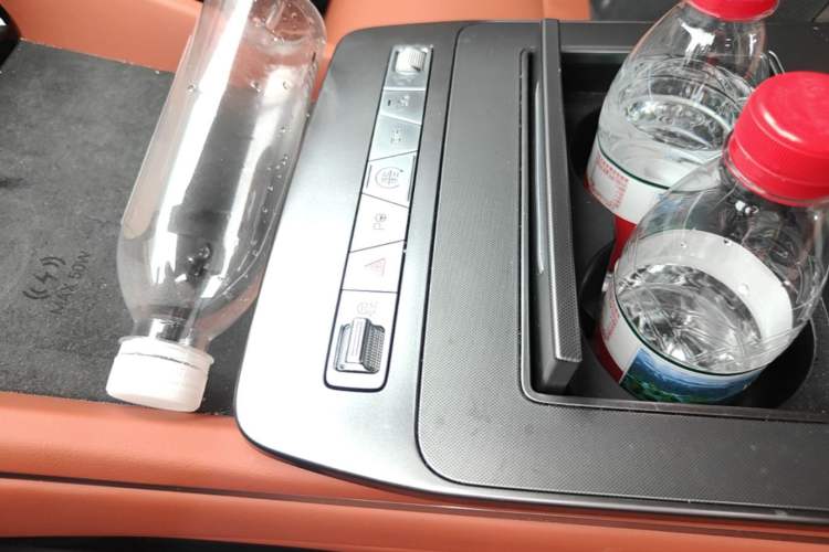 Used BYD Tang L 2025 EV 600KM All-Wheel-Drive LiDAR Flagship Model Vehicle Key