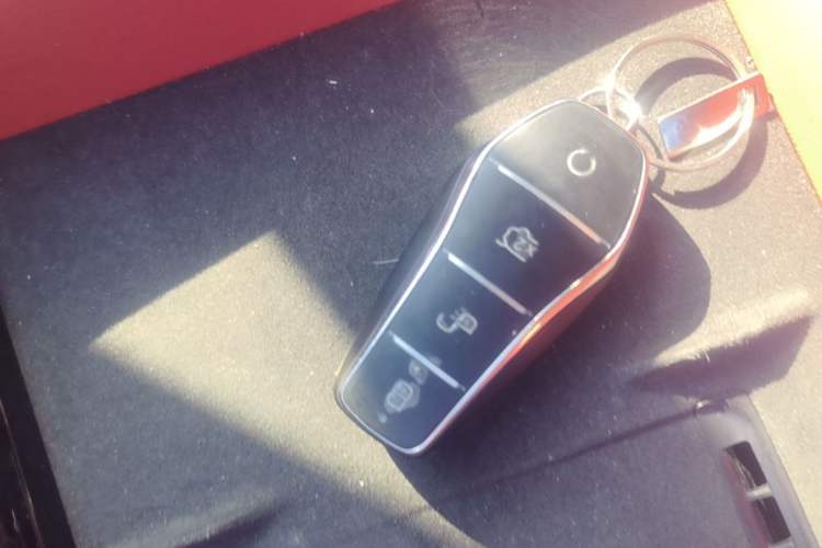 Used BYD Tang L 2025 DM 175KM Drone Player Edition Vehicle Key