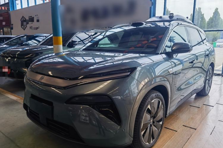 BYD Tang L 2025 DM 175KM Drone Player Edition