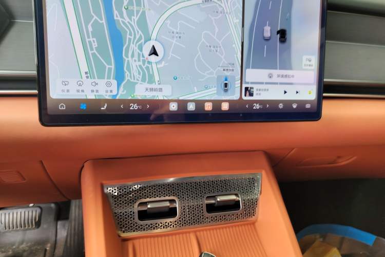 Used BYD Tang L 2025 EV 600KM All-Wheel-Drive LiDAR Flagship Model Audio And AC Panel