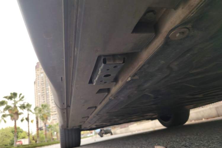 Used BYD Tang L 2025 EV 600KM All-Wheel-Drive LiDAR Flagship Model Chassis Front Left