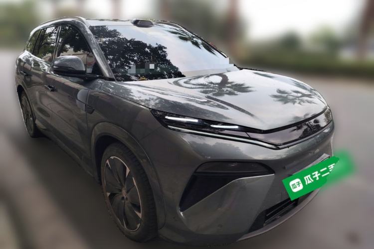 Used BYD Tang L 2025 EV 600KM All-Wheel-Drive LiDAR Flagship Model Front Right 45 Deg