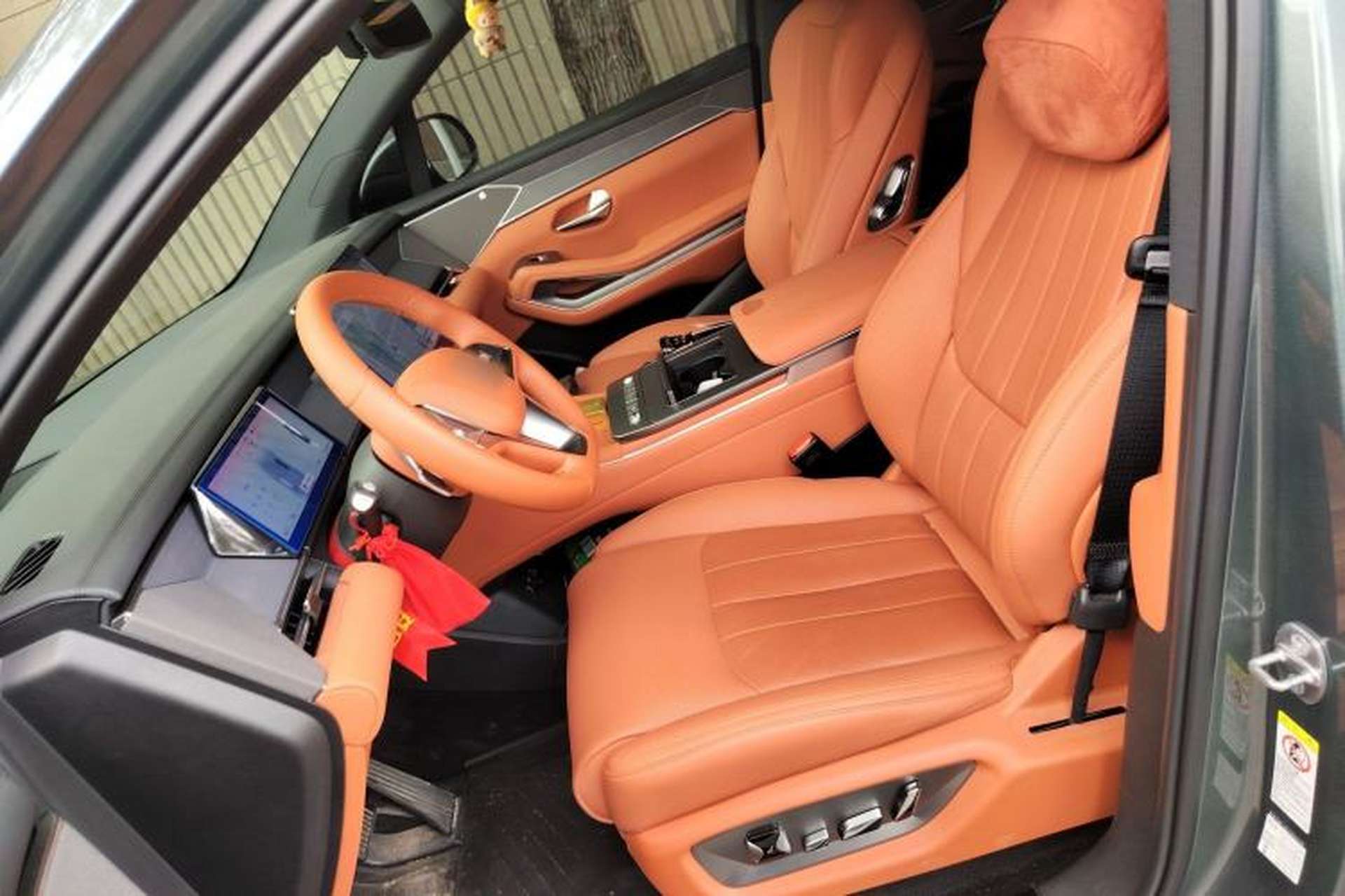 Used BYD Tang L 2025 EV 600KM All-Wheel-Drive LiDAR Flagship Model Left Front Seat