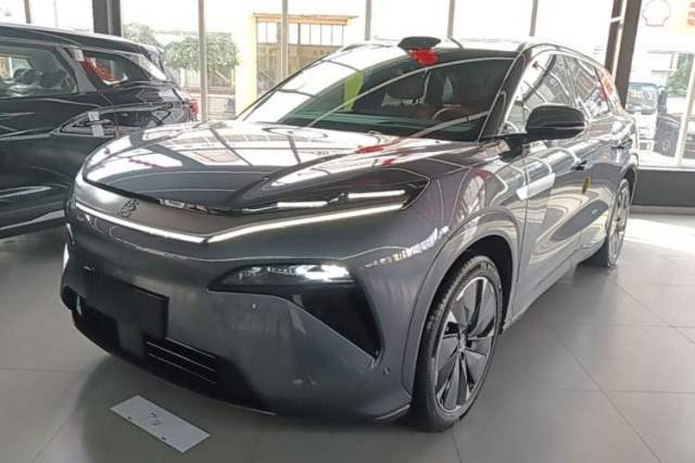 Used BYD Tang L 2025 EV 600KM All-Wheel-Drive LiDAR Flagship Model